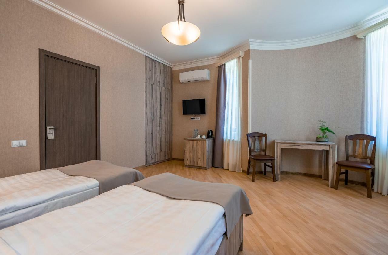 Hotel Imperial House Tiflis Dış mekan fotoğraf